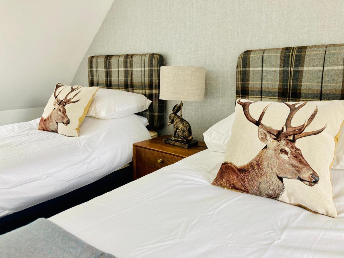 No 4 Old Post Office Row Isle Of Skye - Book Now! Villa Eyre Bagian luar foto